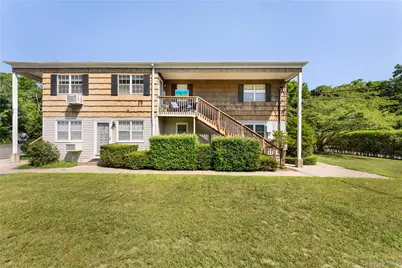 40 Canoe Place Road #5, Hampton Bays, NY 11946 - Photo 1