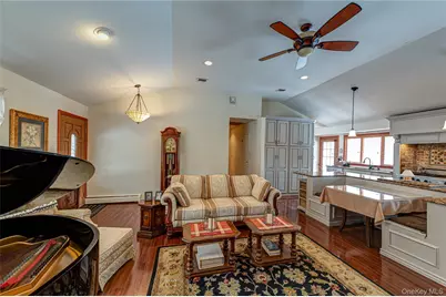 9 Storybook Lane, Saint James, NY 11780 - Photo 19