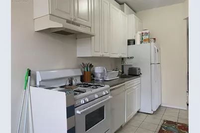 32-60 43rd Street #2R, Astoria, NY 11103 - Photo 5