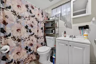 169-11 140th Ave, Jamaica, NY 11434 - Photo 13