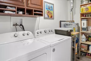 130 Beaver Dam Rd, Brookhaven, NY 11719 - Photo 25