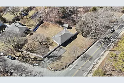 130 Beaver Dam Road, Brookhaven, NY 11719 - Photo 7