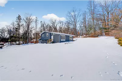 74 Roosevelt Road, Hyde Park, NY 12538 - Photo 29