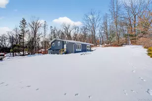 74 Roosevelt Rd, Hyde Park, NY 12538 - Photo 29