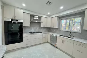 32 A Berkshire Rd, Great Neck, NY 11023 - Photo 11