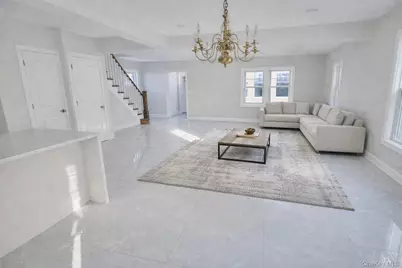 32 Berkshire Road, Great Neck, NY 11023 - Photo 1