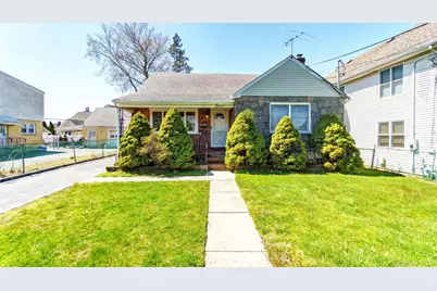 12 Smith Street, Glen Cove, NY 11542 - Photo 1