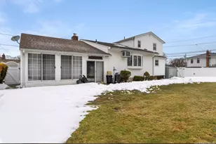 181 Sycamore Ave, Bethpage, NY 11714 - Photo 31