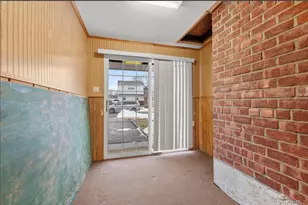 181 Sycamore Ave, Bethpage, NY 11714 - Photo 21