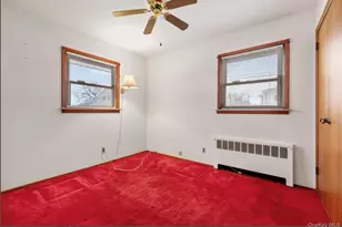 181 Sycamore Ave, Bethpage, NY 11714 - Photo 9