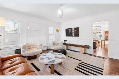 73 Atherstone Road, Scarsdale, NY 10583 - Photo 3