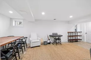 73 Atherstone Rd, Scarsdale, NY 10583 - Photo 27