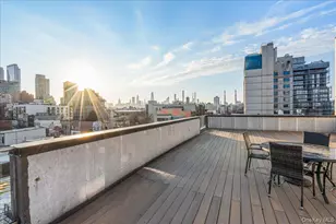 28-09 39th Ave, Long Island City, NY 11101 - Photo 9