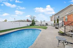 27 Witteman Pl, New York, NY 10301 - Photo 37