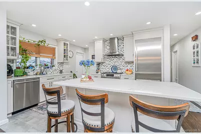 27 Witteman Place, New York, NY 10301 - Photo 17