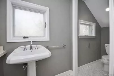 23 Robert Road, Poughkeepsie, NY 12603 - Photo 25