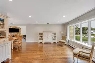 3 Cherrywood Dr, East Northport, NY 11731 - Photo 7