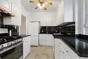 190 Garth Rd, Scarsdale, NY 10583 - Photo 11