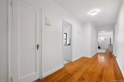 190 Garth Road #3R, Scarsdale, NY 10583 - Photo 3