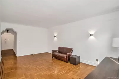 3540 82nd Street #4D, Jackson Heights, NY 11372 - Photo 3