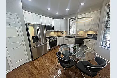 7 Limerick Court, White Plains, NY 10603 - Photo 13