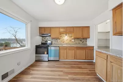 19 Red Barn Lane, Middletown, NY 10940 - Photo 11