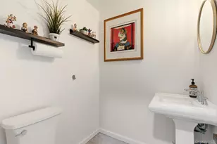 261 Vista Dr, Jericho, NY 11753 - Photo 17