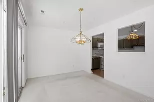 39 Deer Crossing Dr, Fishkill, NY 12524 - Photo 3