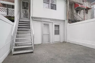 1029 Wheeler Avenue, Bronx, NY 10472 - Photo 13