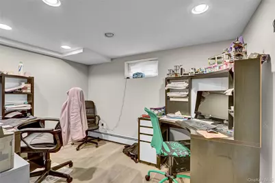 2070 Beverly Way, Merrick, NY 11566 - Photo 17