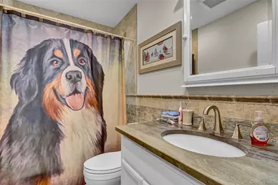 2070 Beverly Way, Merrick, NY 11566 - Photo 15