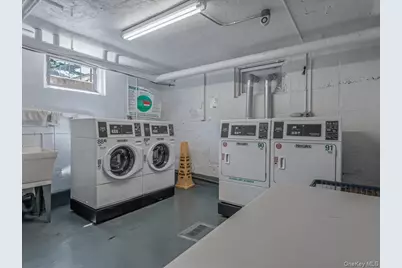 13 W Mill Drive #3A, Great Neck, NY 11021 - Photo 11