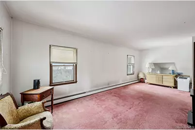 82 Vernon Avenue, East Norwich, NY 11732 - Photo 19