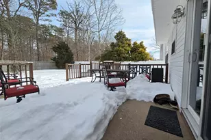 23 Apple Ln, Medford, NY 11763 - Photo 19