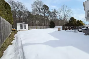 23 Apple Ln, Medford, NY 11763 - Photo 21