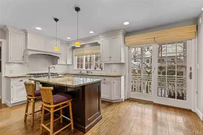 10 Norfolk Road, Great Neck, NY 11020 - Photo 5