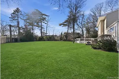 734 Berry Court, West Hempstead, NY 11552 - Photo 31