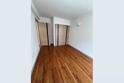 35-19 Leavitt Street #2I, Flushing, NY 11354 - Photo 5