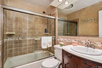 9 Rockaway Place, Massapequa, NY 11758 - Photo 17