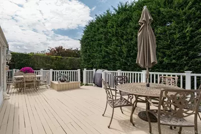 9 Rockaway Place, Massapequa, NY 11758 - Photo 23