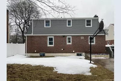 240 Woodfield Road, West Hempstead, NY 11552 - Photo 27