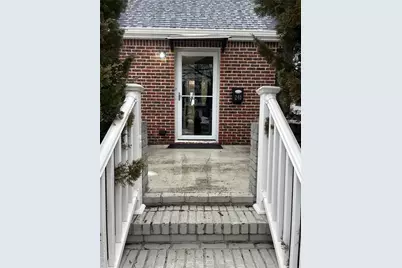 240 Woodfield Road, West Hempstead, NY 11552 - Photo 3