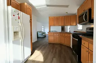 20 Oak St, Wurtsboro, NY 12790 - Photo 3