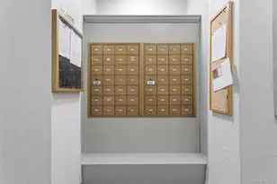 30 Clinton Pl, New Rochelle, NY 10801 - Photo 15