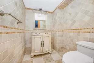 47-56 Glenwood St, Little Neck, NY 11362 - Photo 25