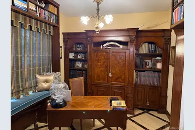 365 Broadway, Lawrence, NY 11559 - Photo 7