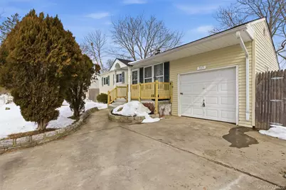 717 Doane Avenue, Bellport, NY 11713 - Photo 1