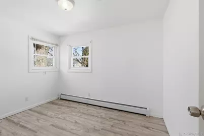 717 Doane Avenue, Bellport, NY 11713 - Photo 15