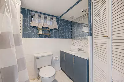 2270 Edna Court, Baldwin, NY 11510 - Photo 21