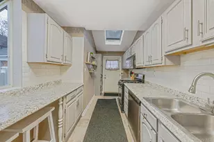 2270 Edna Ct, Baldwin, NY 11510 - Photo 17